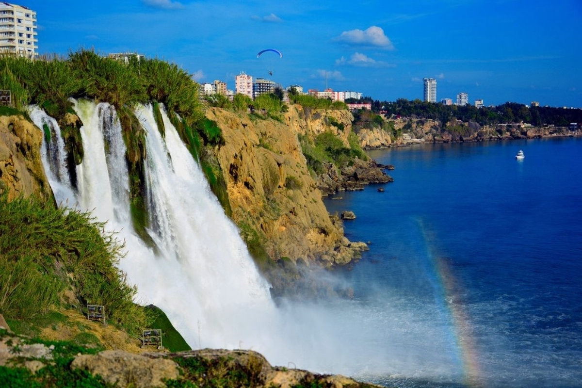 Şelaleler ve Doğa Turları