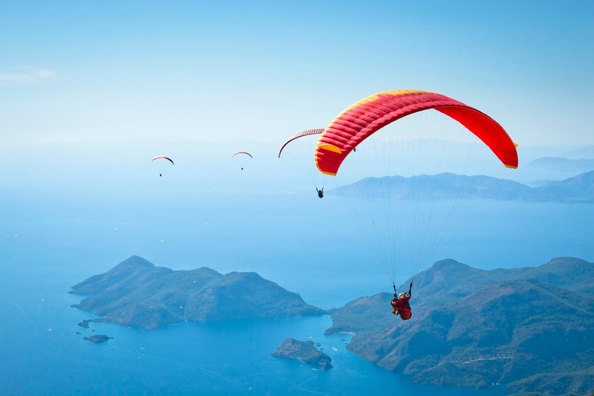 Paragliding